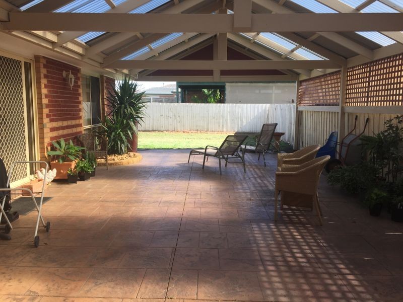 5 Merrijig Avenue, Cranbourne VIC 3977