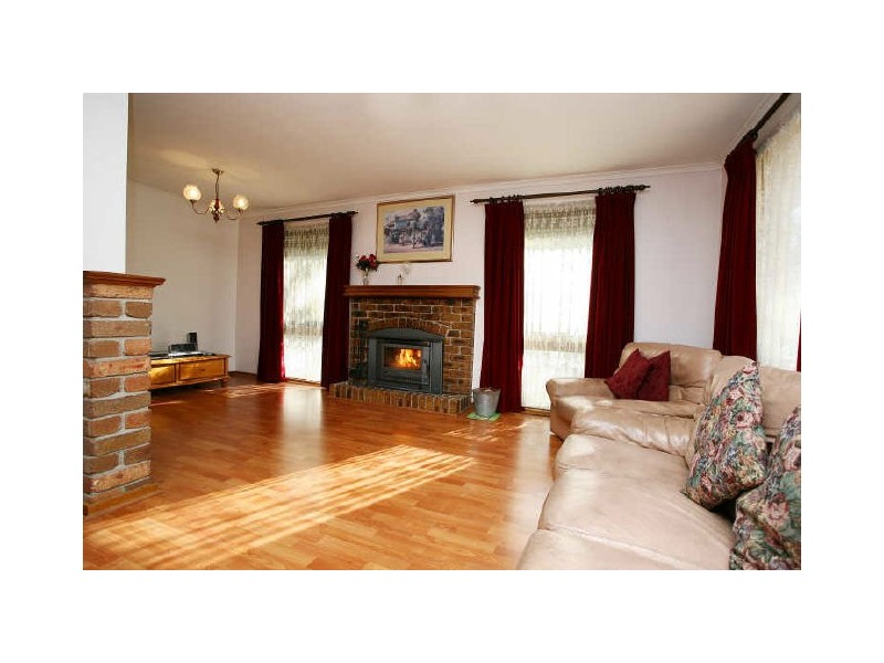 24 Fishermans Drive, Blind Bight VIC 3980