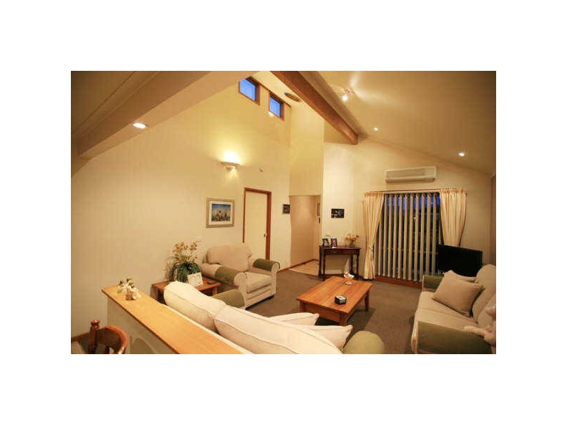 19 William Clarke Wynd, Narre Warren South VIC 3805