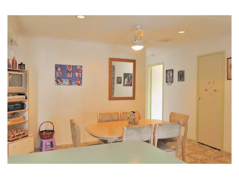 5 Willora Crescent, Cranbourne VIC 3977