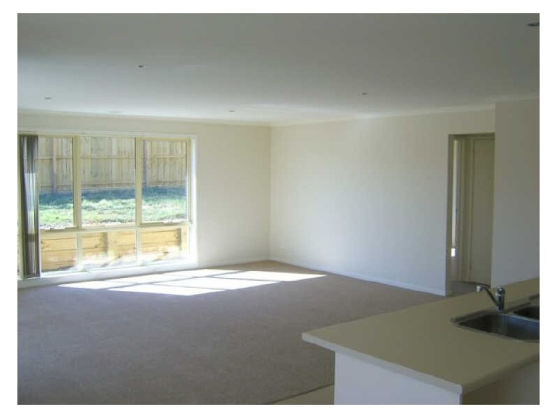 9 Golden Way, Skye VIC 3977