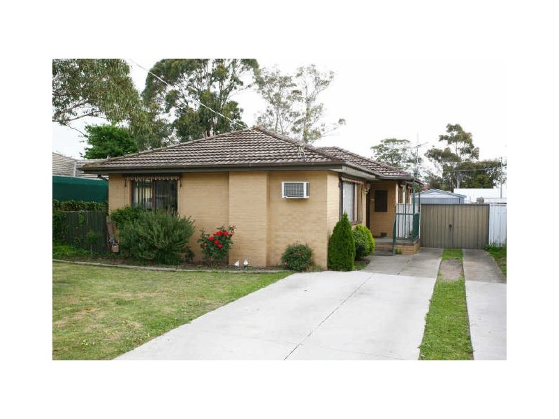 22 Marklin Street, Cranbourne VIC 3977