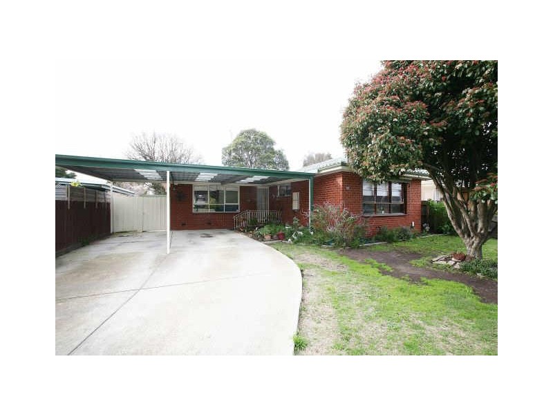 50 Lurline Street, Cranbourne VIC 3977