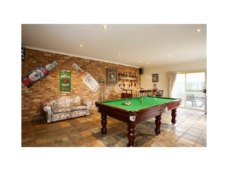 10 Gnoorong Street, Warneet VIC 3980