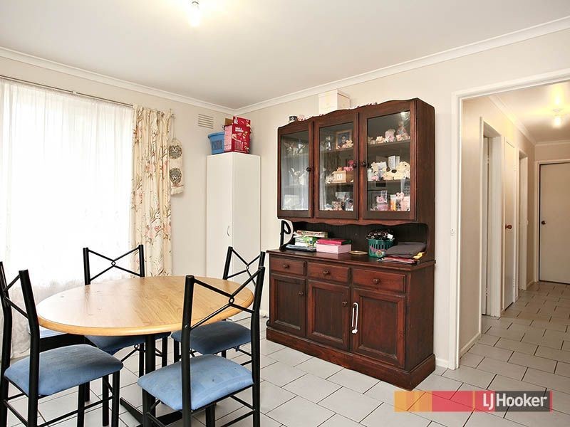 49 Bourke Road, Cranbourne VIC 3977