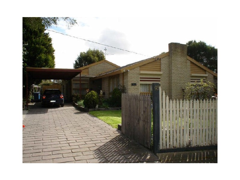 93 Cameron Street, Cranbourne VIC 3977