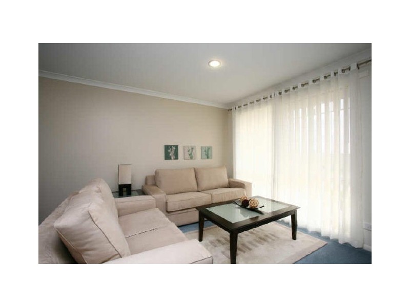 15a Staunton Walk, Cranbourne East VIC 3977