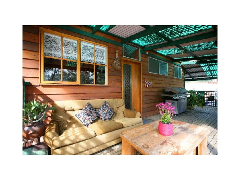 53 Glenalva Pd, Cannons Creek VIC 3977