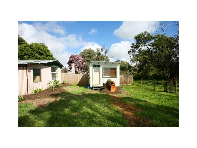 53 Glenalva Pd, Cannons Creek VIC 3977
