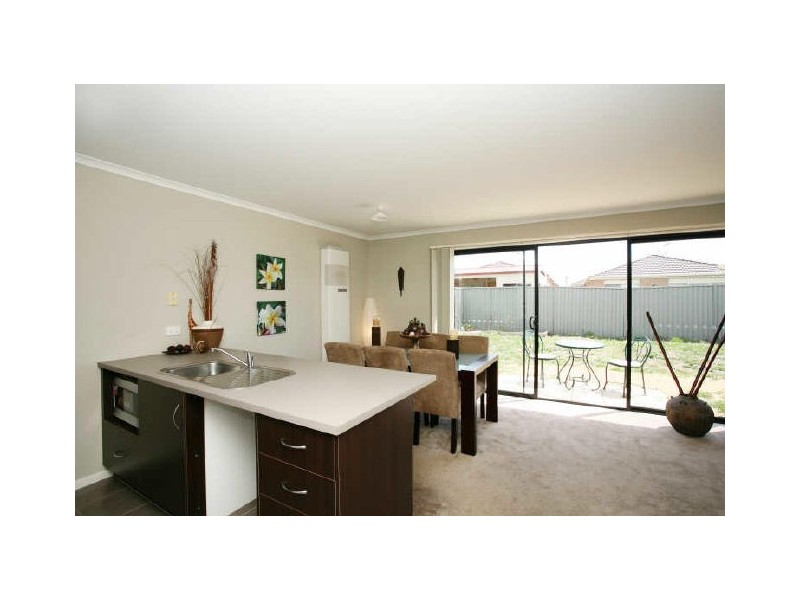 38 Greenaway Terrace, Cranbourne VIC 3977