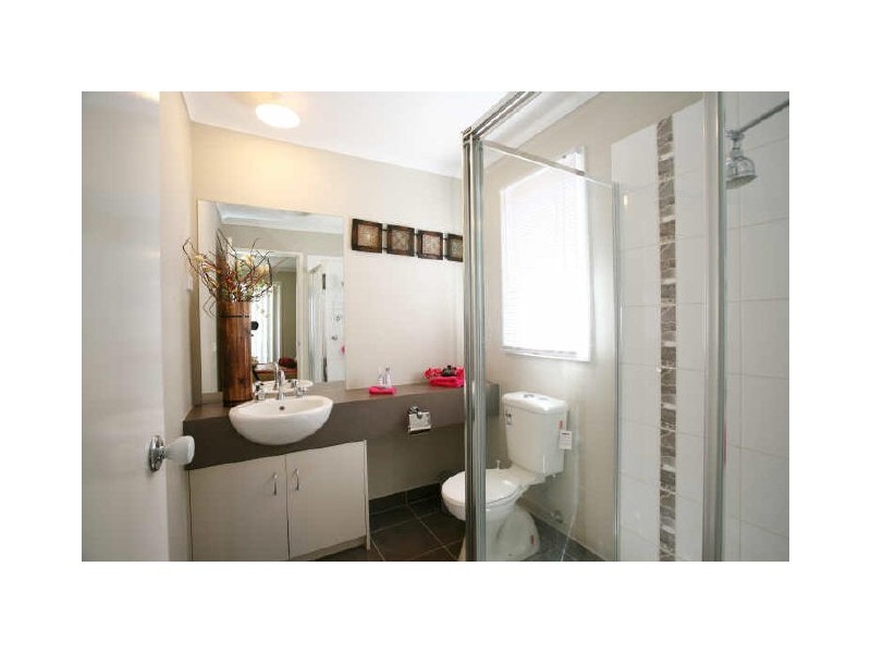 38 Greenaway Terrace, Cranbourne VIC 3977