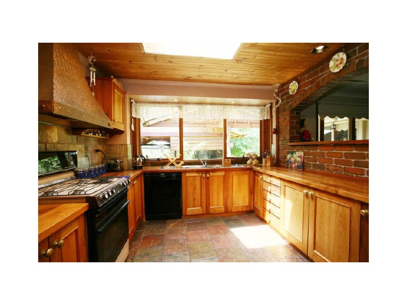 69 Cannons Creek Road, Cannons Creek VIC 3977