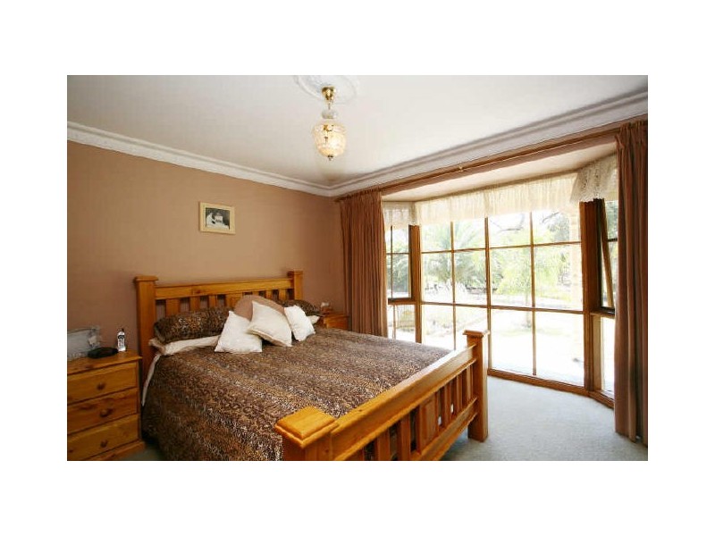 69 Cannons Creek Road, Cannons Creek VIC 3977
