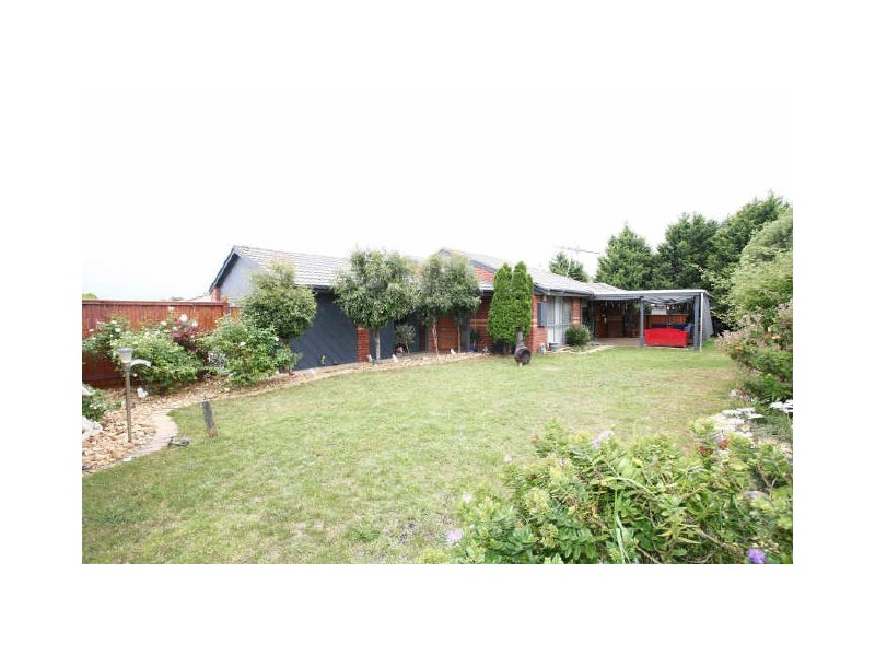 Cranbourne North VIC 3977