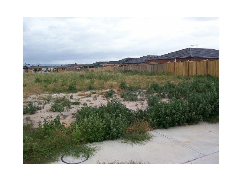 Lot 1609 Snowdonia Road, Cranbourne North VIC 3977
