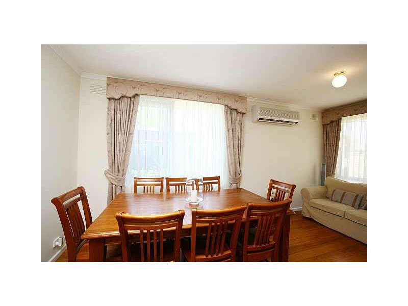 13 Ainsleigh Court, Cranbourne VIC 3977