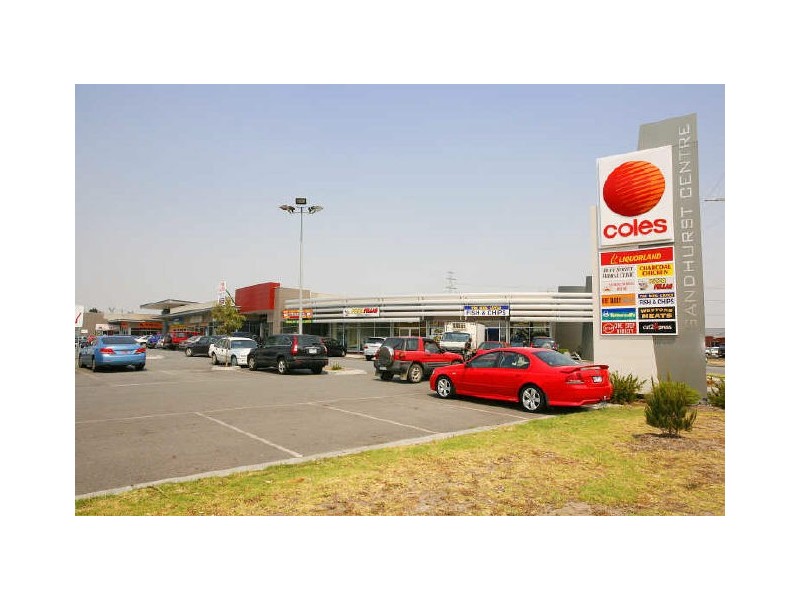 74 Scarborough Avenue, Cranbourne VIC 3977