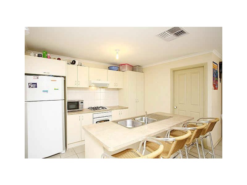 70 Majestic Boulevard, Cranbourne VIC 3977