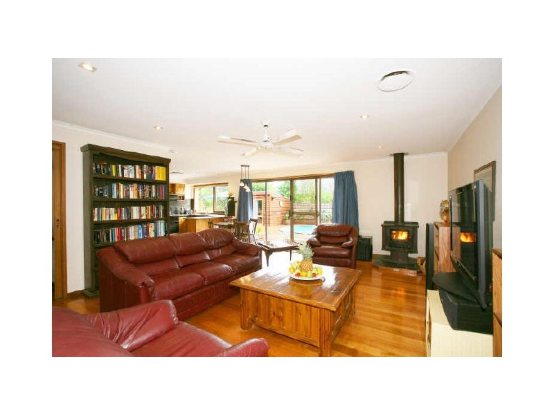 1 Hardy Avenue, Cannons Creek VIC 3977