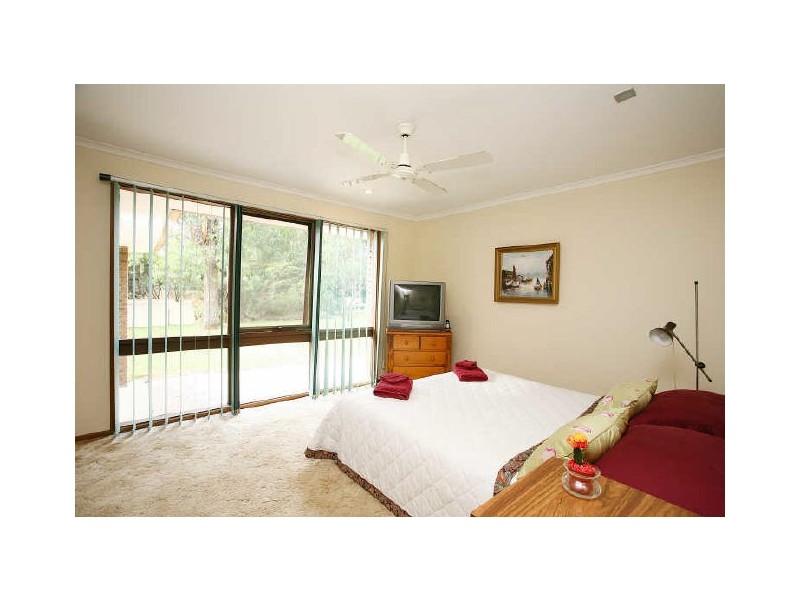 1 Hardy Avenue, Cannons Creek VIC 3977