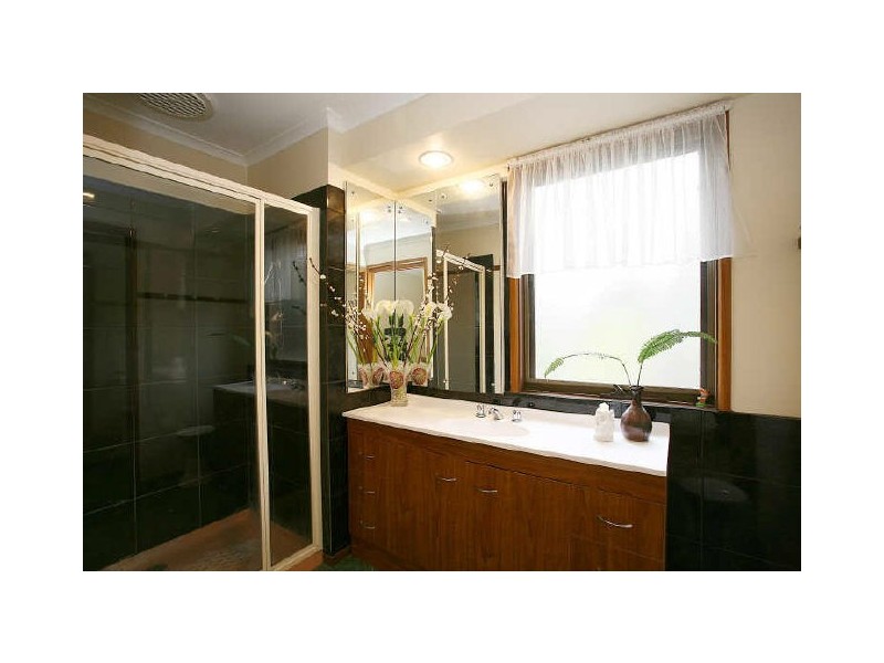 1 Hardy Avenue, Cannons Creek VIC 3977