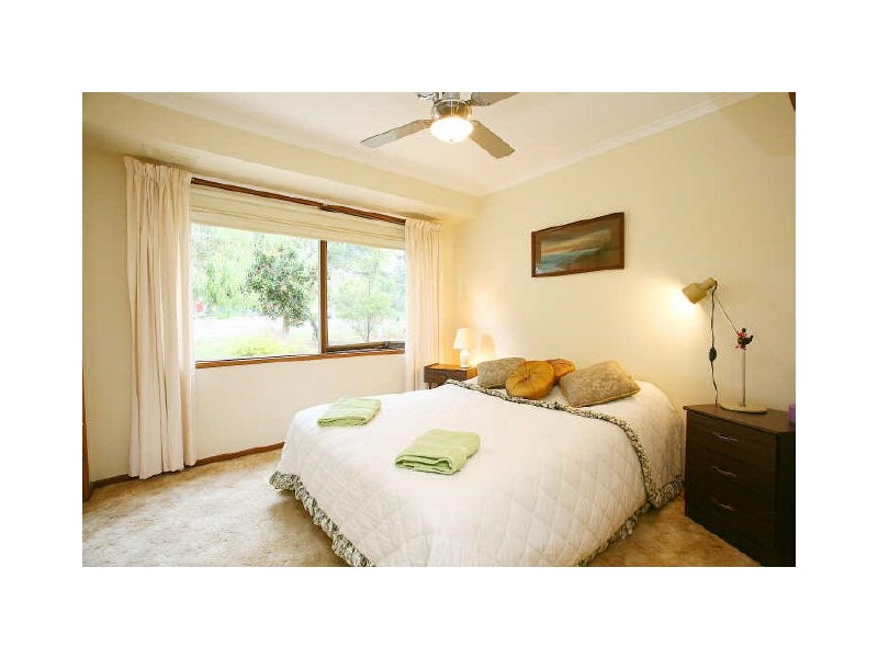 1 Hardy Avenue, Cannons Creek VIC 3977