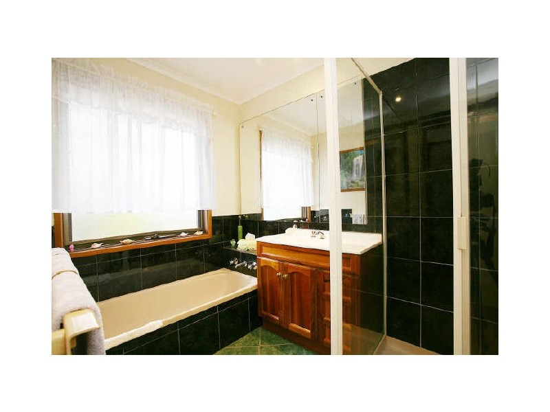 1 Hardy Avenue, Cannons Creek VIC 3977