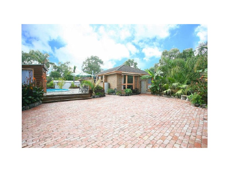 1 Hardy Avenue, Cannons Creek VIC 3977