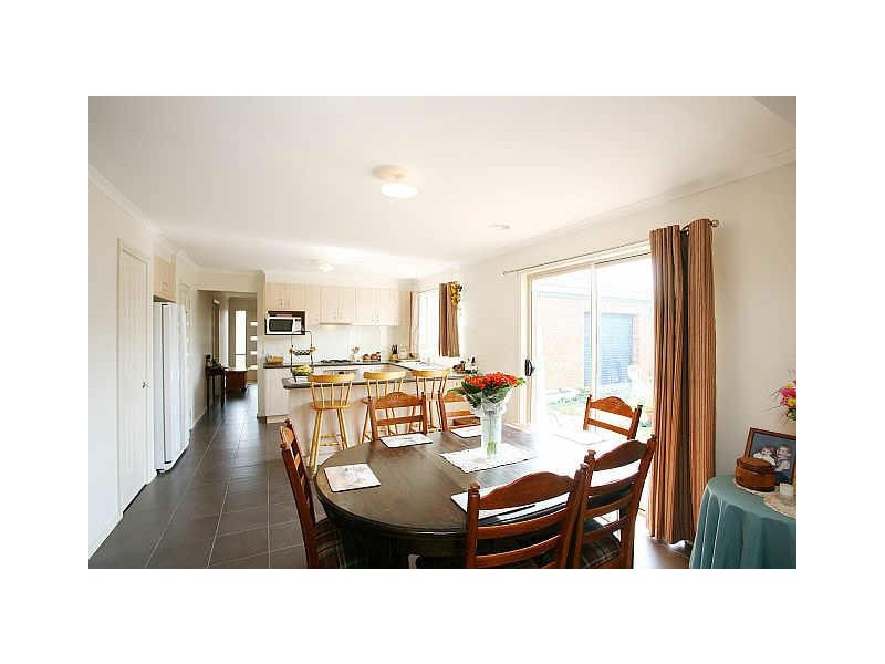 Cranbourne VIC 3977