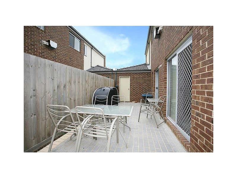 Cranbourne VIC 3977