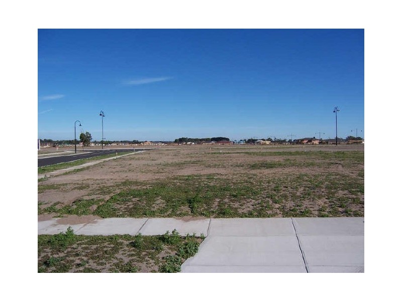Lot 1107 Banfield Place, Lyndhurst VIC 3975
