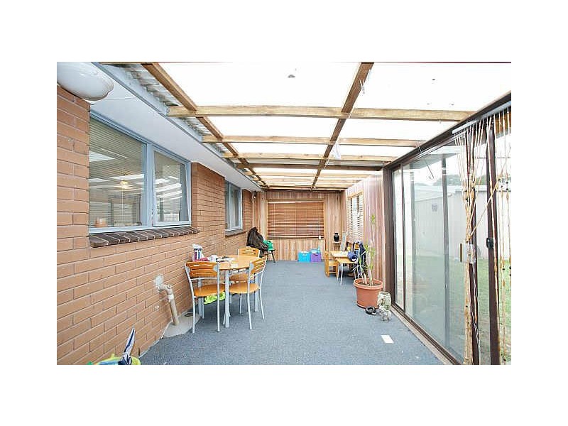 4 Delmont Court, Cranbourne VIC 3977