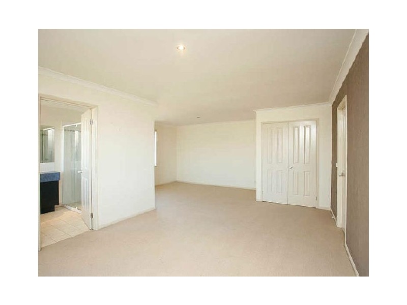 19 Sharyn Street, Cranbourne VIC 3977