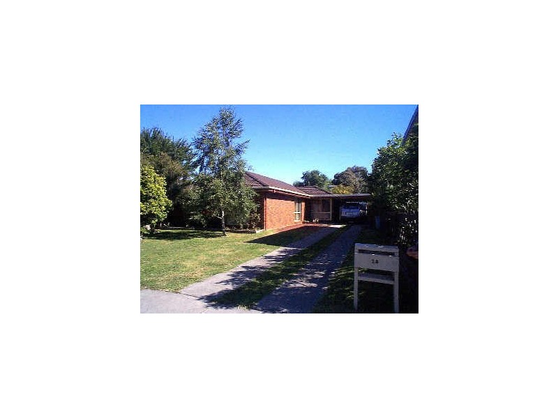 28 Grace Street, Cranbourne VIC 3977