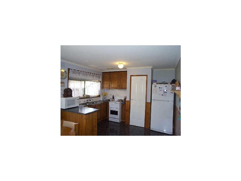 28 Grace Street, Cranbourne VIC 3977