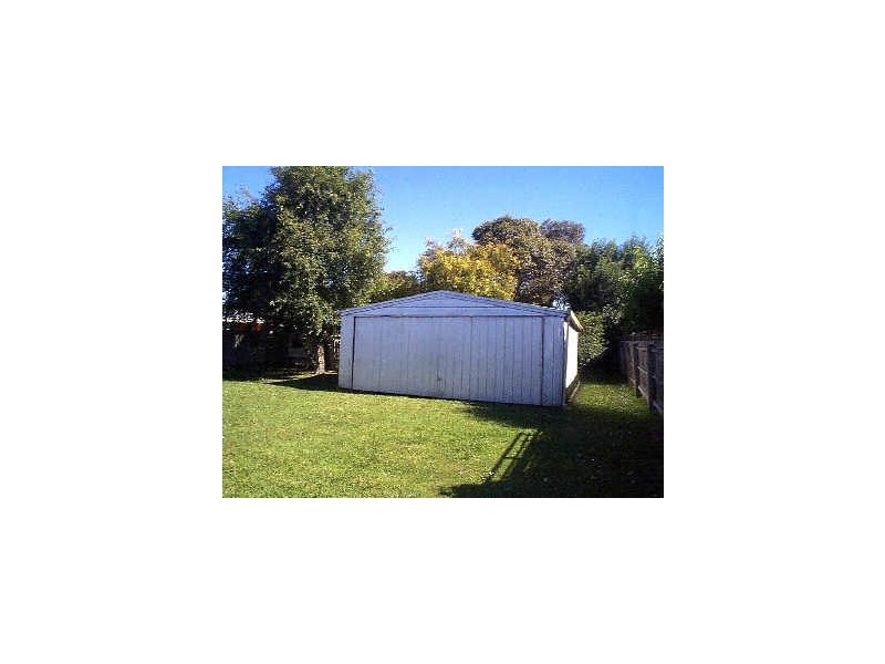 28 Grace Street, Cranbourne VIC 3977
