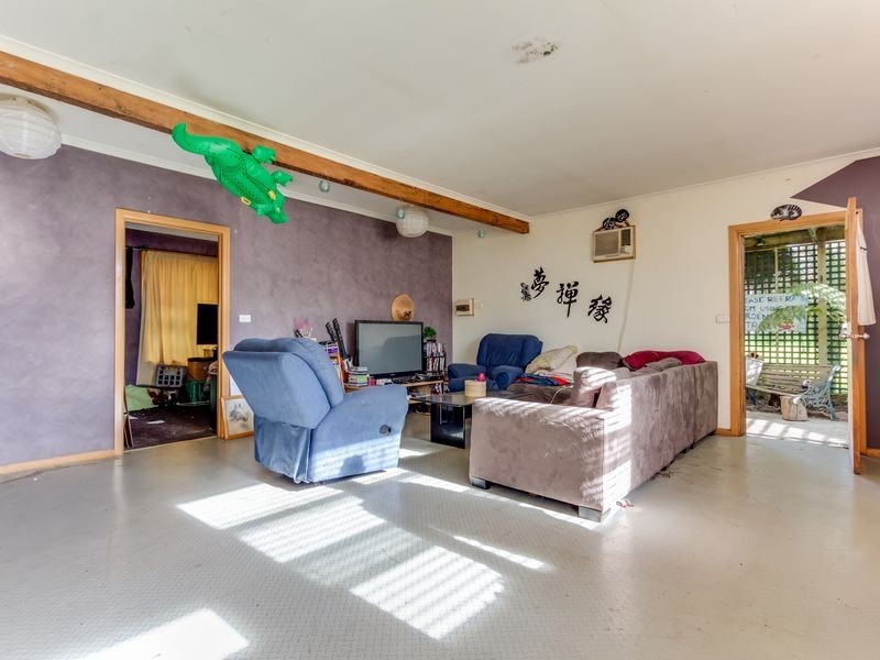 695 North Road, Cranbourne South VIC 3977