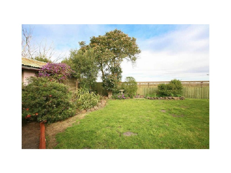 45 Spring Road, Junction Village VIC 3977