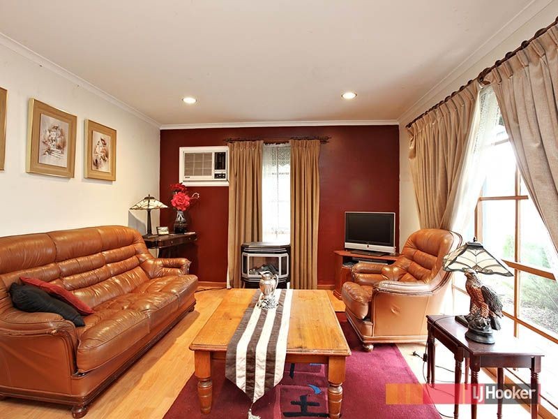 123 Endeavour Drive, Cranbourne North VIC 3977