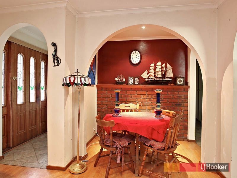 123 Endeavour Drive, Cranbourne North VIC 3977