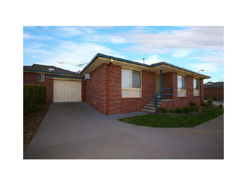 7/2 Allington Place, Langwarrin VIC 3910