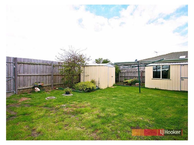 22 Springvalley Way, Narre Warren South VIC 3805