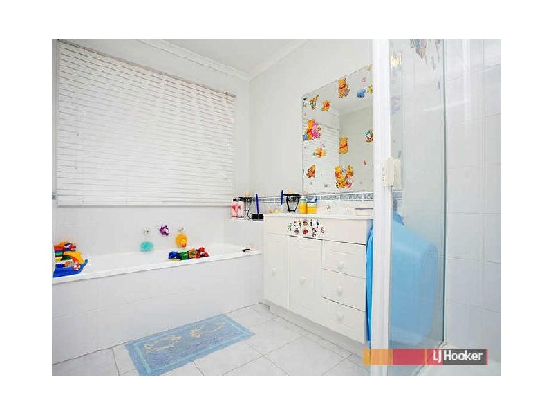 35 St Georges Road, Narre Warren South VIC 3805