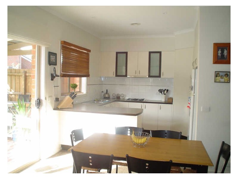 13/38 Kirren Close, Cranbourne VIC 3977
