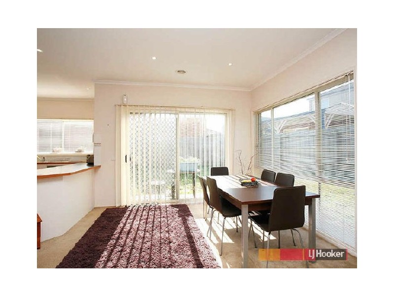 51 Amhurst Drive, Narre Warren South VIC 3805