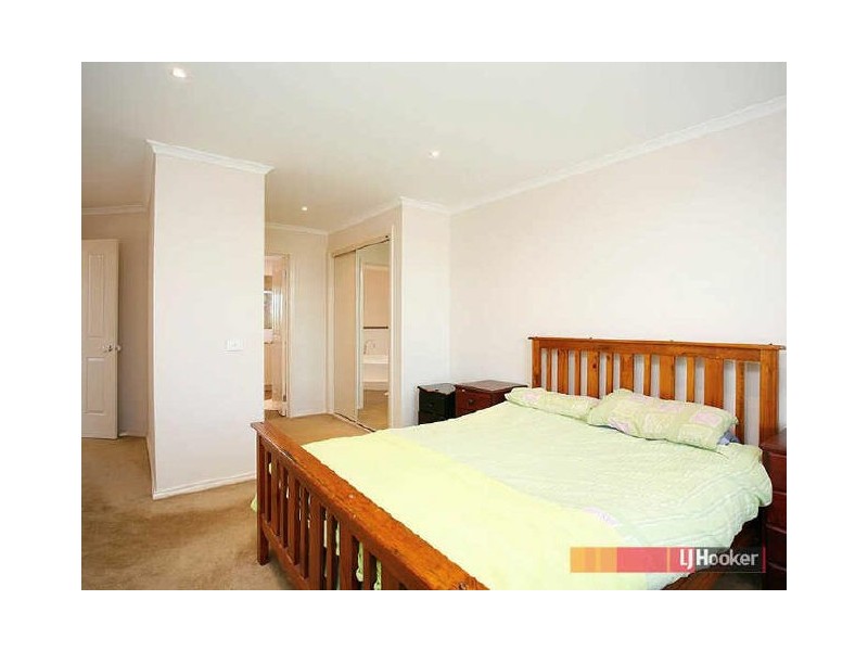 51 Amhurst Drive, Narre Warren South VIC 3805