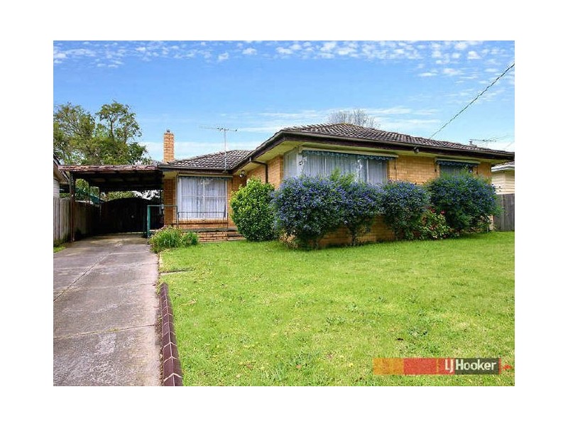 4 Scott Street, Cranbourne VIC 3977