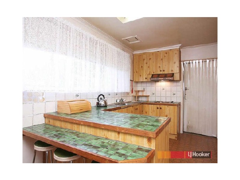 4 Scott Street, Cranbourne VIC 3977