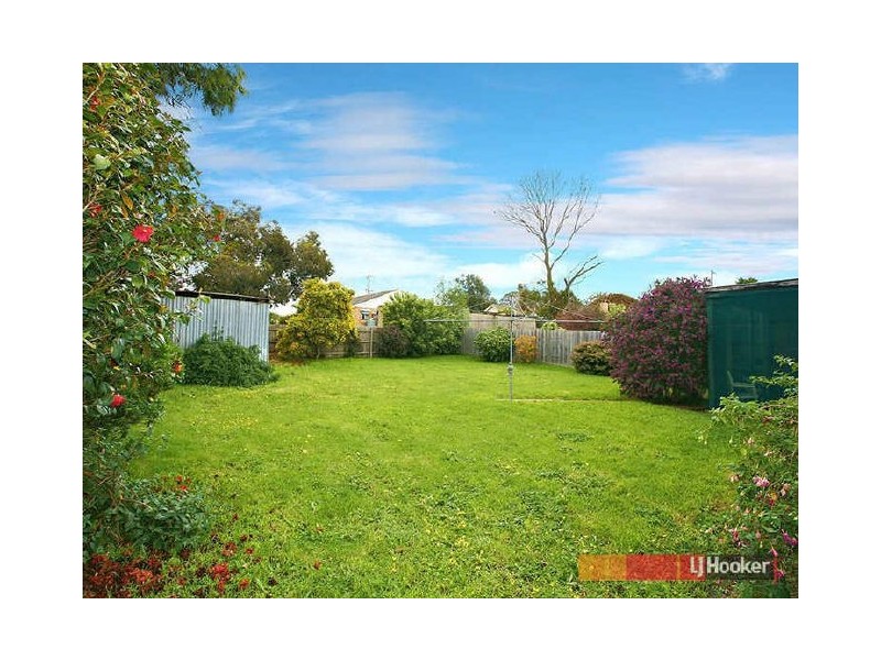 4 Scott Street, Cranbourne VIC 3977