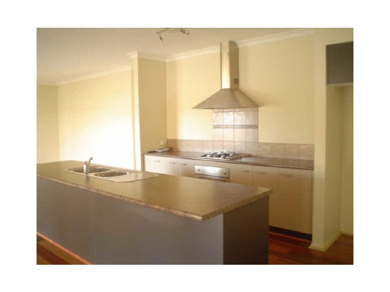 Cranbourne VIC 3977